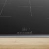 Elegantes Induktionskochfeld mit PowerBoost-Funktion und intuitiver TouchSelect-Bedienung für mehr Komfort.