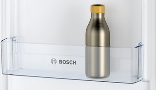 Serie 6 Einbau-Kühlschrank mit Gefrierfach 122.1 x 55.8 cm Flachscharnier mit Softeinzug