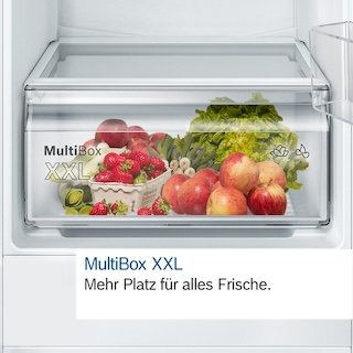 Serie 6 Einbau-Kühlschrank mit Gefrierfach 122.1 x 55.8 cm Flachscharnier mit Softeinzug