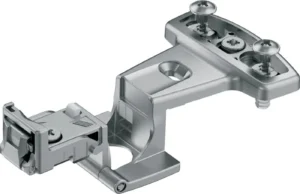 HETTICH Topfscharnier 45053 mit 270 Grad Öffnungswinkel aus vernickeltem Stahl, ideal für Eckschränke und Falt-/Drehtüren.