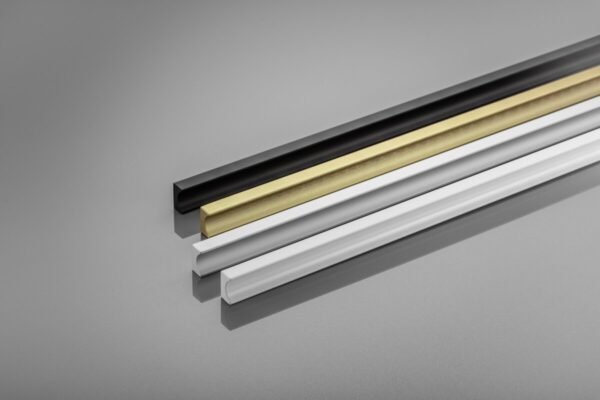 Möbelgriff GTV GROOVE, C=3x352 mm,